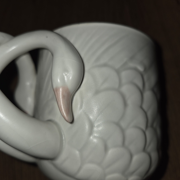 Vintage 1983 Fitz & Floyd Pottery 2 Swans Entwined 3D Neck Handle Mug Cup - Picture 4 of 5